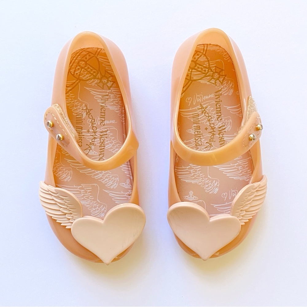 MINI MELISSA VIVIENNE WESTWOOD ANGLOMANIA pink heart wing jelly shoes - Picture 2 of 10